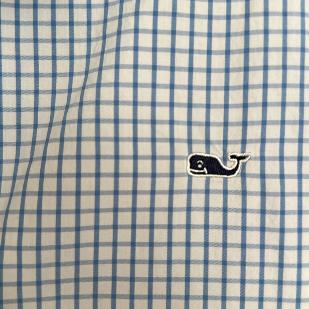 Vineyard Vines Button Down - image 3